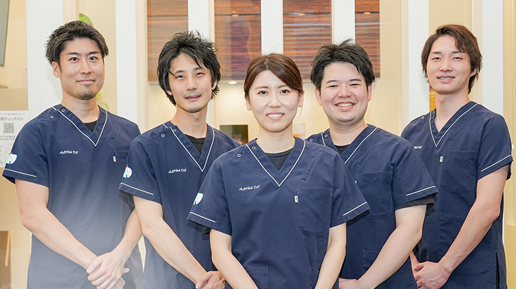 各診療分野の専門医が連携し、お口のお悩みに総合的に対応